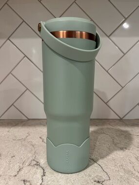 Hydrapeak Mint Green Insulated Travel Tumbler with Handle